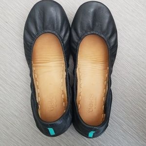 Tieks - Black, Size 7